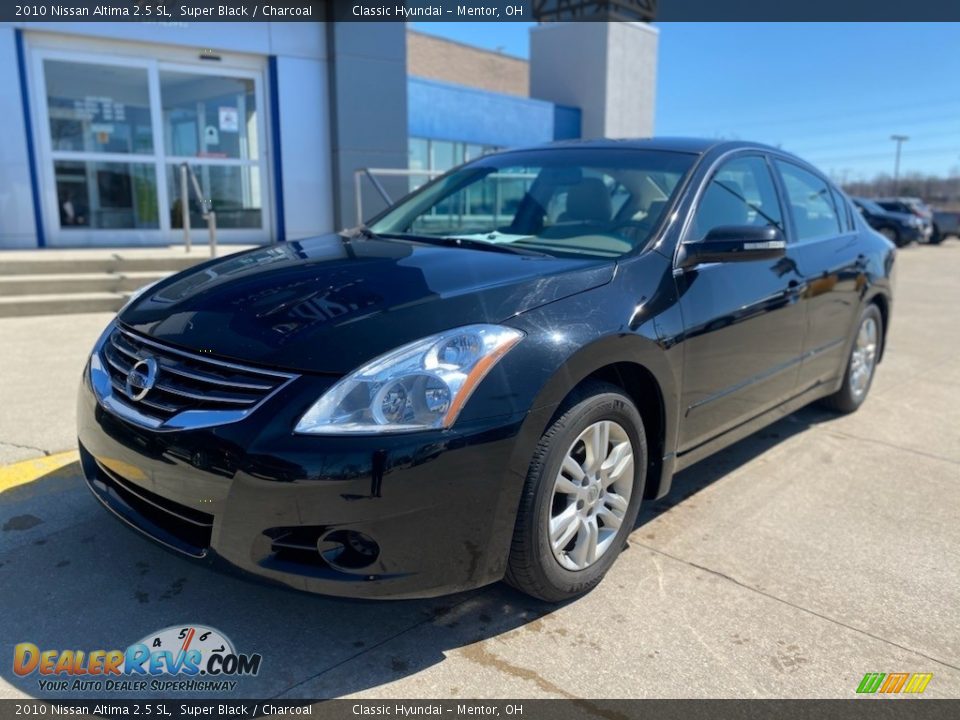 2010 Nissan Altima 2.5 SL Super Black / Charcoal Photo #1