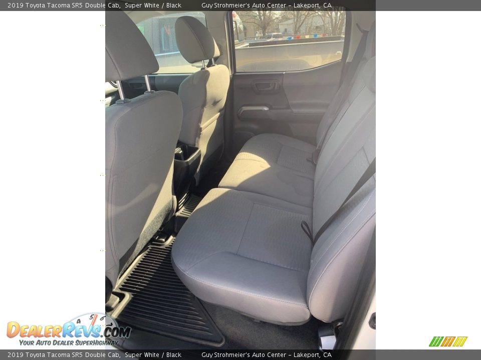 2019 Toyota Tacoma SR5 Double Cab Super White / Black Photo #16