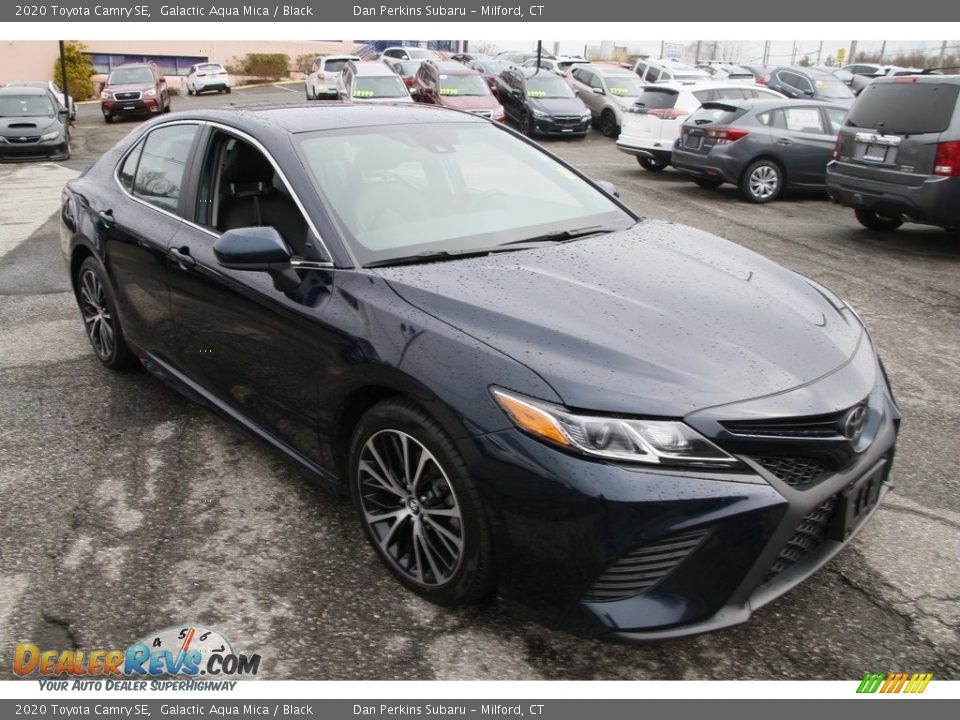 2020 Toyota Camry SE Galactic Aqua Mica / Black Photo #3