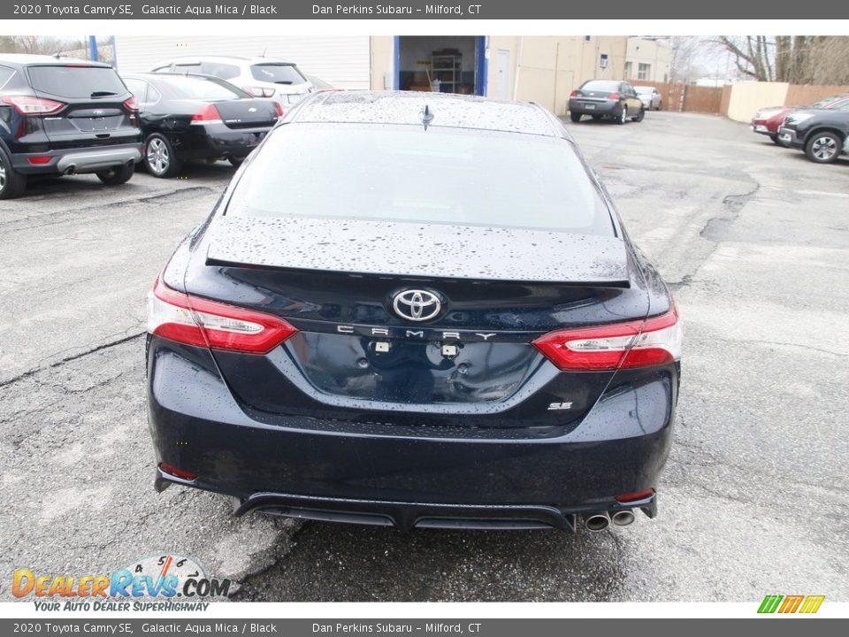 2020 Toyota Camry SE Galactic Aqua Mica / Black Photo #6