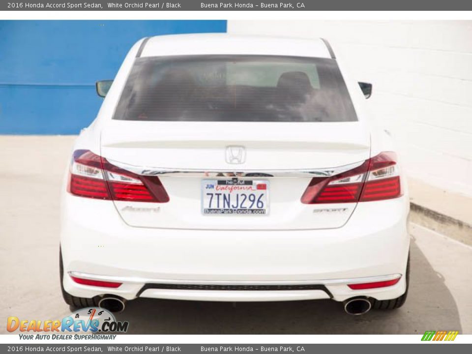2016 Honda Accord Sport Sedan White Orchid Pearl / Black Photo #9