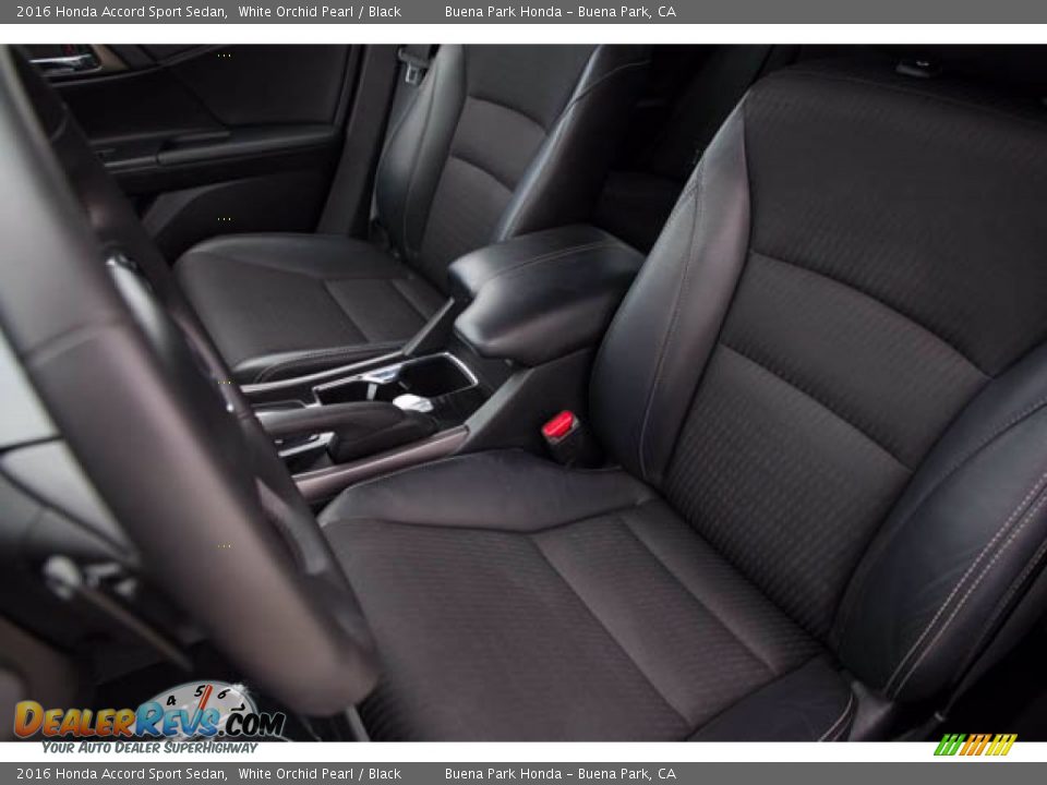 2016 Honda Accord Sport Sedan White Orchid Pearl / Black Photo #15
