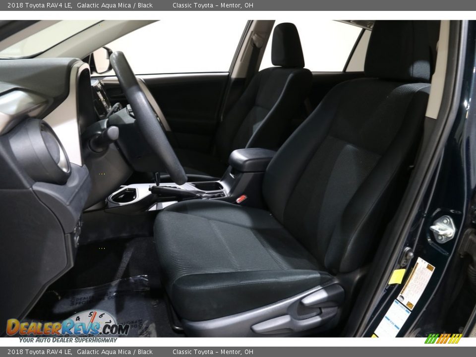 2018 Toyota RAV4 LE Galactic Aqua Mica / Black Photo #5