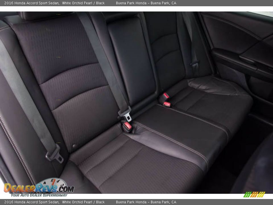 2016 Honda Accord Sport Sedan White Orchid Pearl / Black Photo #19