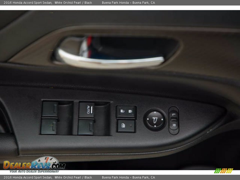 2016 Honda Accord Sport Sedan White Orchid Pearl / Black Photo #26