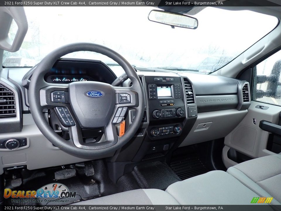 Medium Earth Gray Interior - 2021 Ford F250 Super Duty XLT Crew Cab 4x4 Photo #11