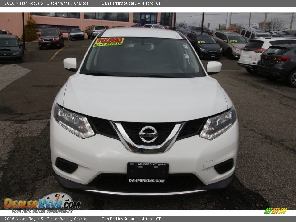 2016 Nissan Rogue S Glacier White / Charcoal Photo #2