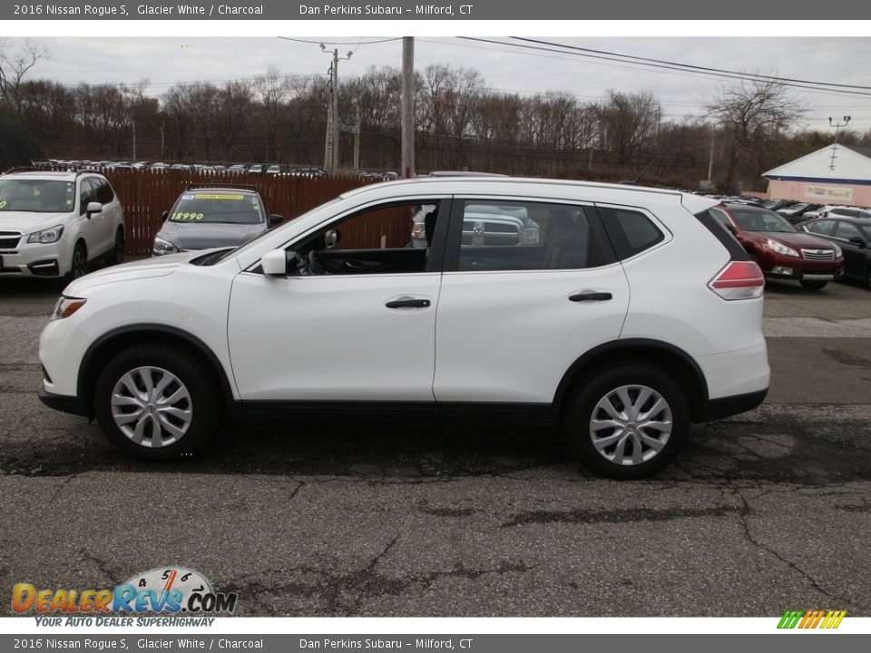 2016 Nissan Rogue S Glacier White / Charcoal Photo #8