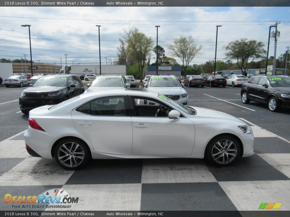 2018 Lexus IS 300 Eminent White Pearl / Chateau Photo #3