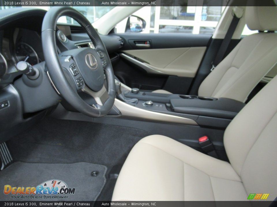 2018 Lexus IS 300 Eminent White Pearl / Chateau Photo #10