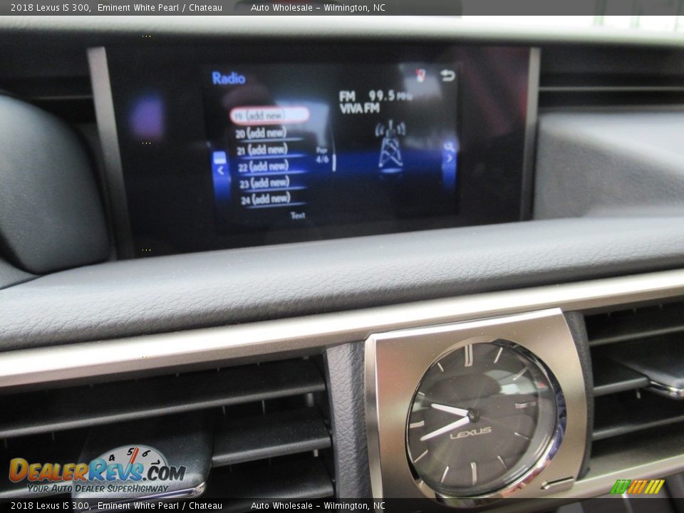 2018 Lexus IS 300 Eminent White Pearl / Chateau Photo #17