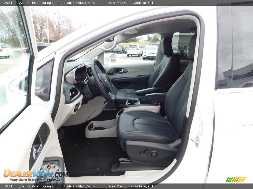 2021 Chrysler Pacifica Touring L Bright White / Black/Alloy Photo #2