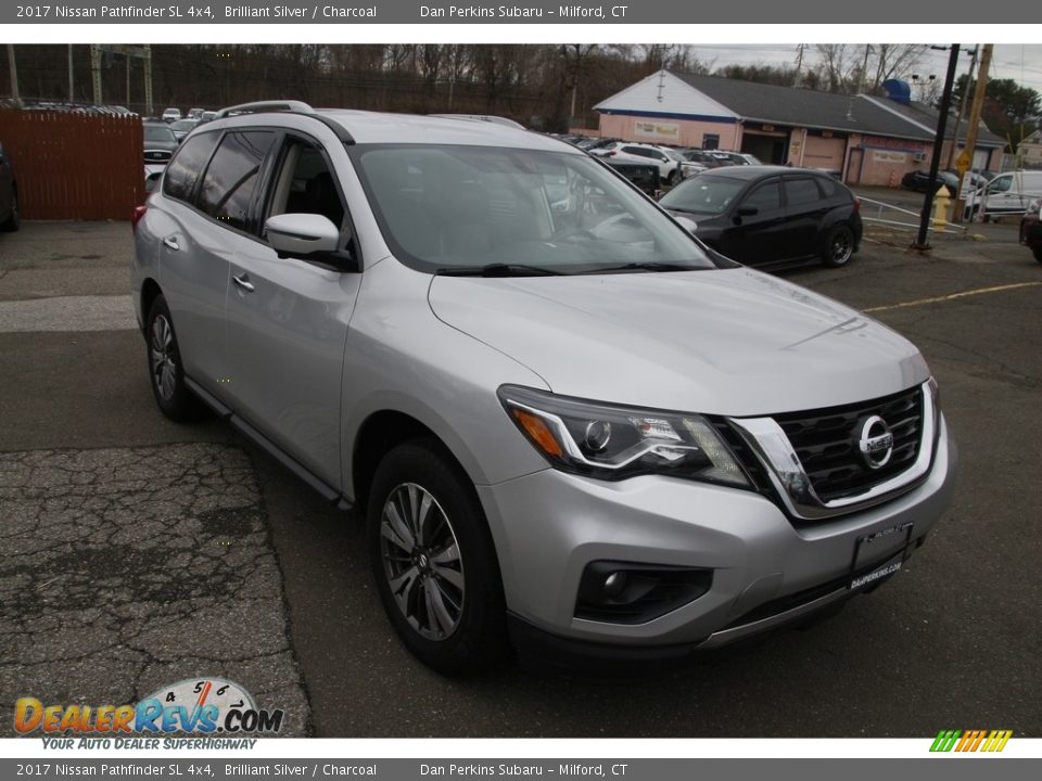 2017 Nissan Pathfinder SL 4x4 Brilliant Silver / Charcoal Photo #3