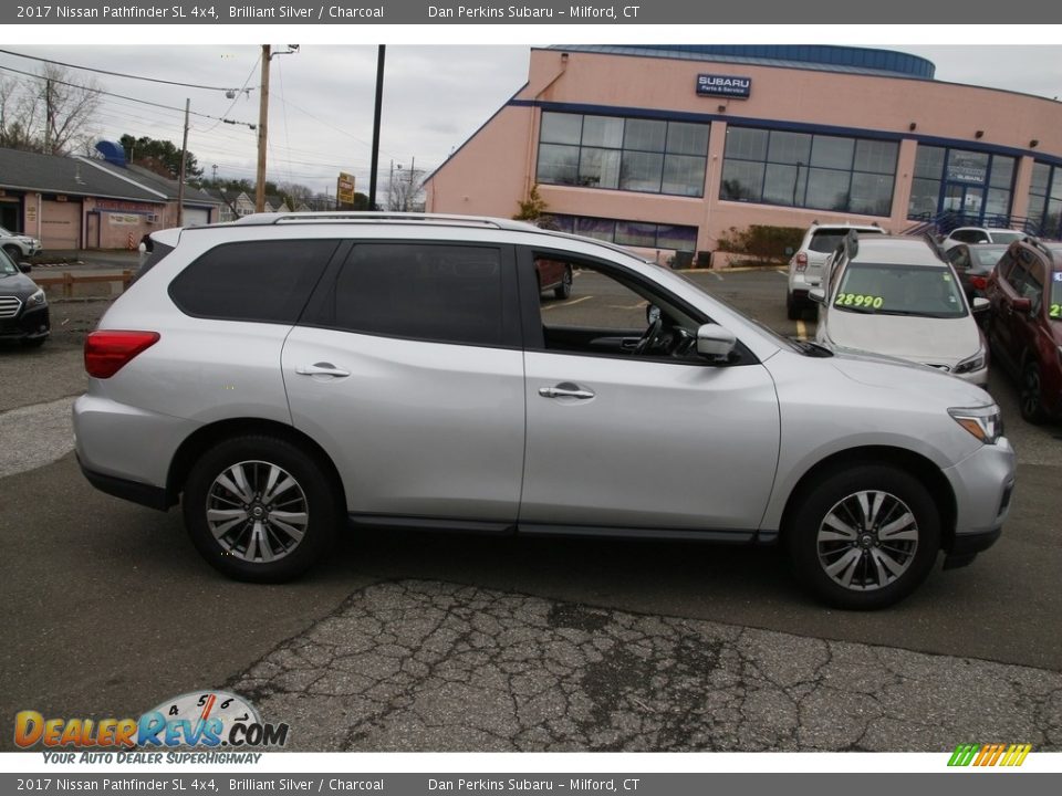 2017 Nissan Pathfinder SL 4x4 Brilliant Silver / Charcoal Photo #4