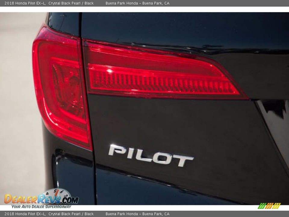 2018 Honda Pilot EX-L Crystal Black Pearl / Black Photo #10