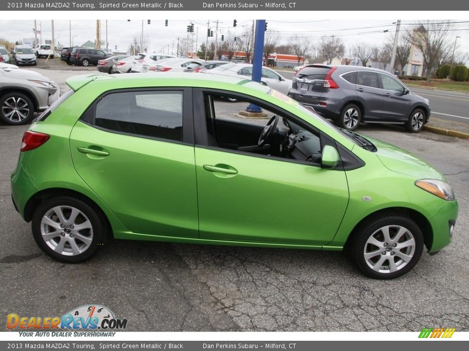 Spirted Green Metallic 2013 Mazda MAZDA2 Touring Photo #4