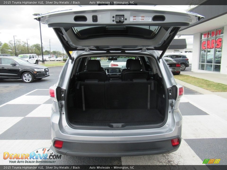 2015 Toyota Highlander XLE Silver Sky Metallic / Black Photo #5