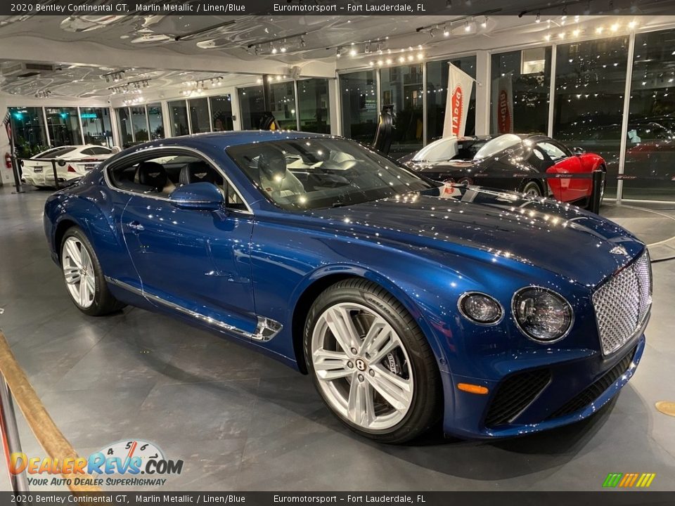 Front 3/4 View of 2020 Bentley Continental GT  Photo #1