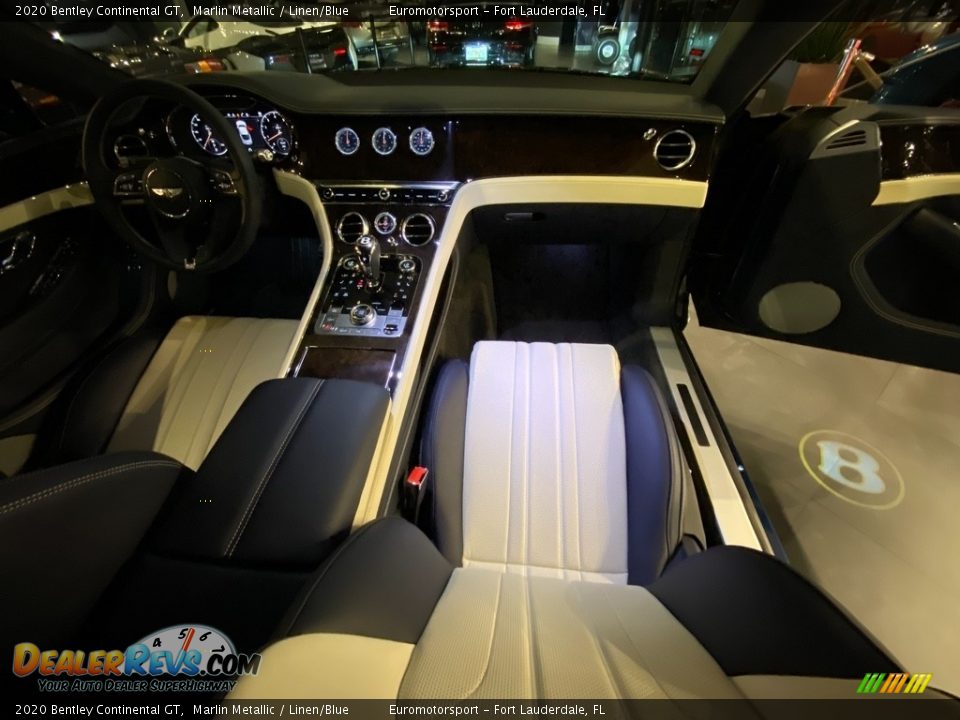 Front Seat of 2020 Bentley Continental GT  Photo #21