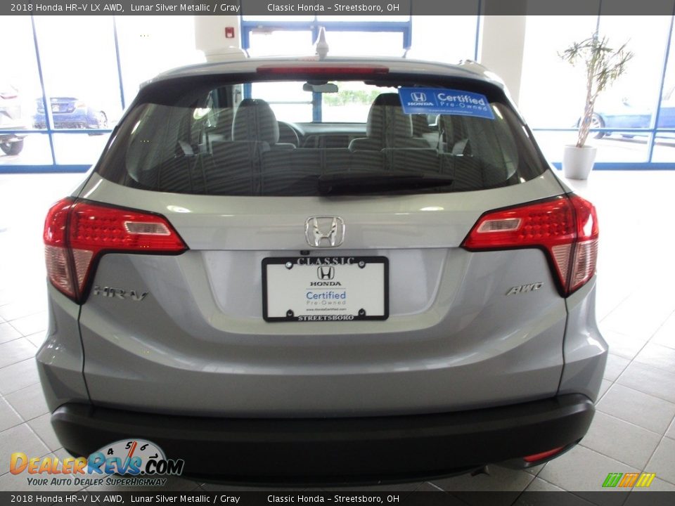 2018 Honda HR-V LX AWD Lunar Silver Metallic / Gray Photo #8