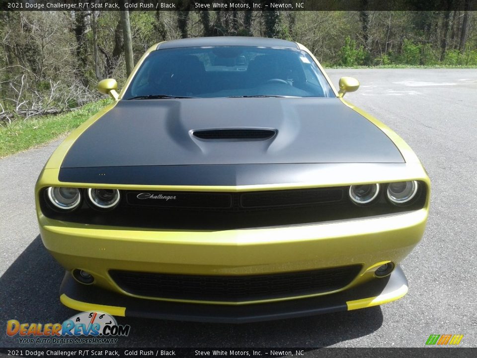 2021 Dodge Challenger R/T Scat Pack Gold Rush / Black Photo #3