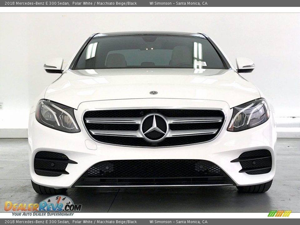 2018 Mercedes-Benz E 300 Sedan Polar White / Macchiato Beige/Black Photo #2