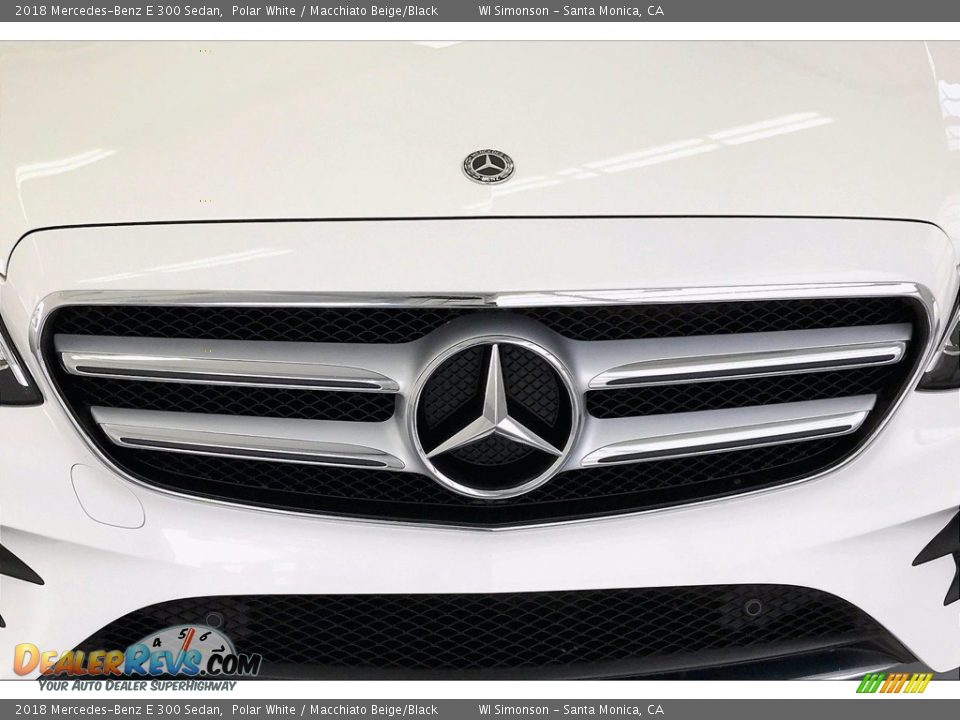 2018 Mercedes-Benz E 300 Sedan Polar White / Macchiato Beige/Black Photo #30