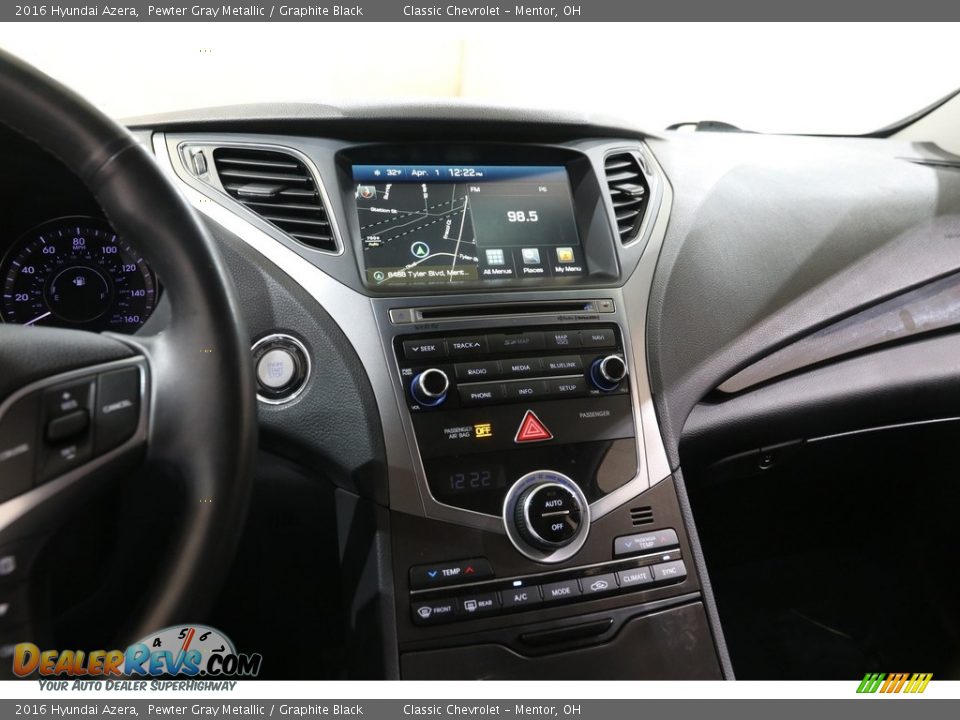 Controls of 2016 Hyundai Azera  Photo #9