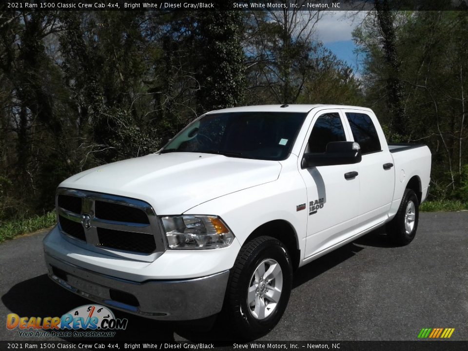 2021 Ram 1500 Classic Crew Cab 4x4 Bright White / Diesel Gray/Black Photo #2