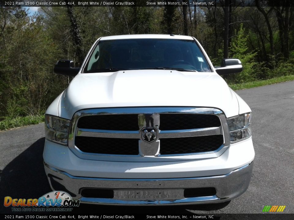 2021 Ram 1500 Classic Crew Cab 4x4 Bright White / Diesel Gray/Black Photo #3