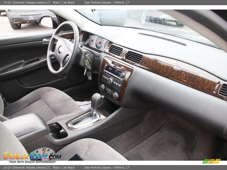 Dashboard of 2016 Chevrolet Impala Limited LT Photo #15