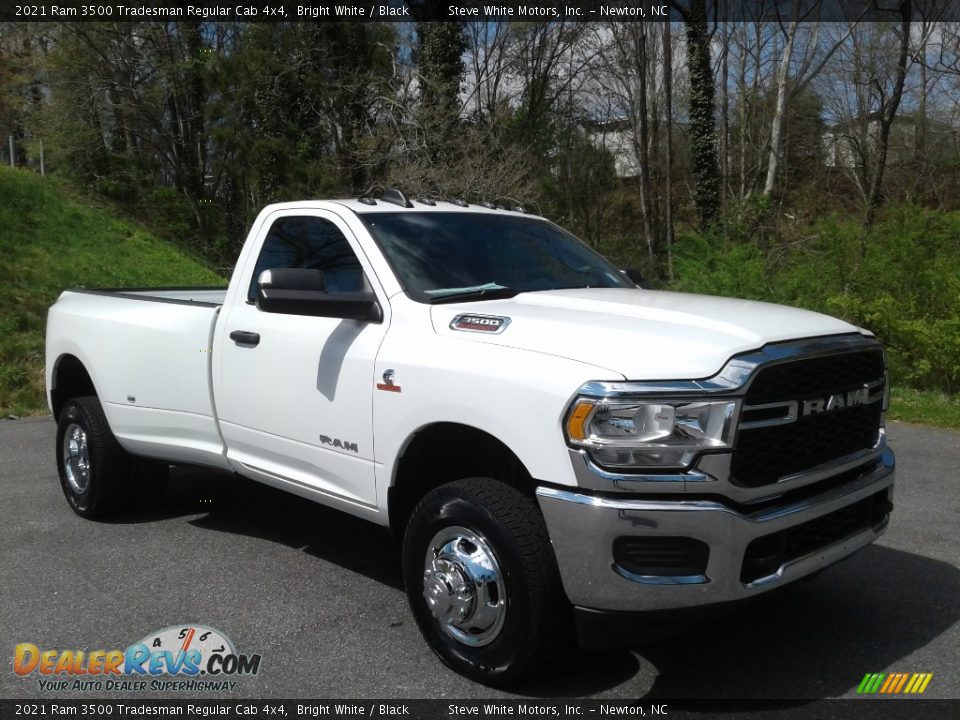 2021 Ram 3500 Tradesman Regular Cab 4x4 Bright White / Black Photo #4