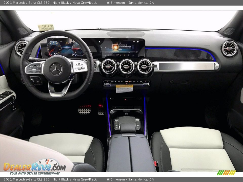 Dashboard of 2021 Mercedes-Benz GLB 250 Photo #6