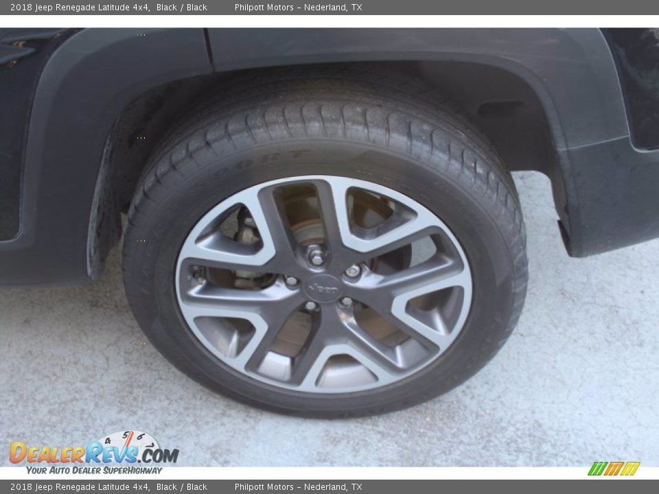 2018 Jeep Renegade Latitude 4x4 Black / Black Photo #11
