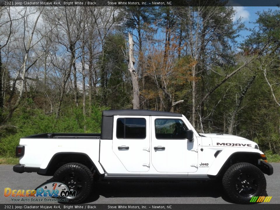 2021 Jeep Gladiator Mojave 4x4 Bright White / Black Photo #5