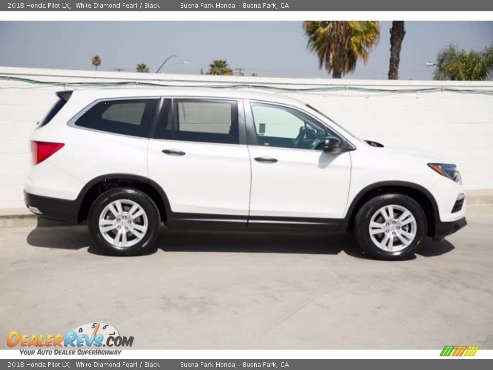 2018 Honda Pilot LX White Diamond Pearl / Black Photo #12