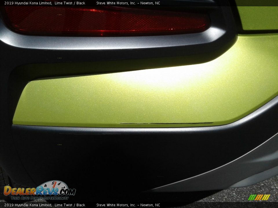 2019 Hyundai Kona Limited Lime Twist / Black Photo #10