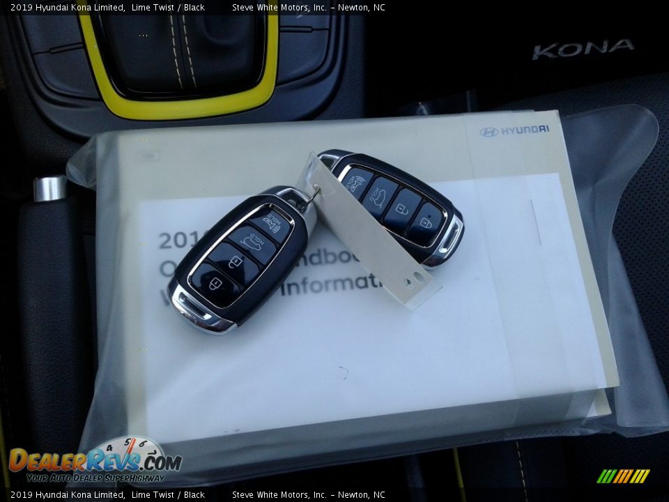 Keys of 2019 Hyundai Kona Limited Photo #30