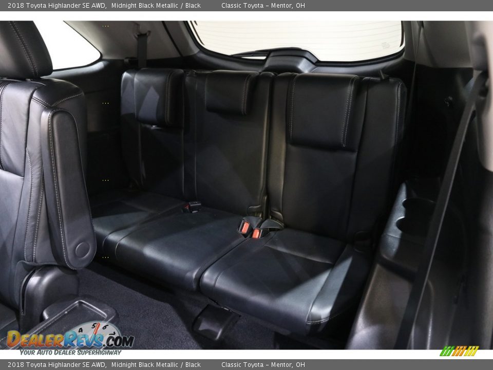 2018 Toyota Highlander SE AWD Midnight Black Metallic / Black Photo #18