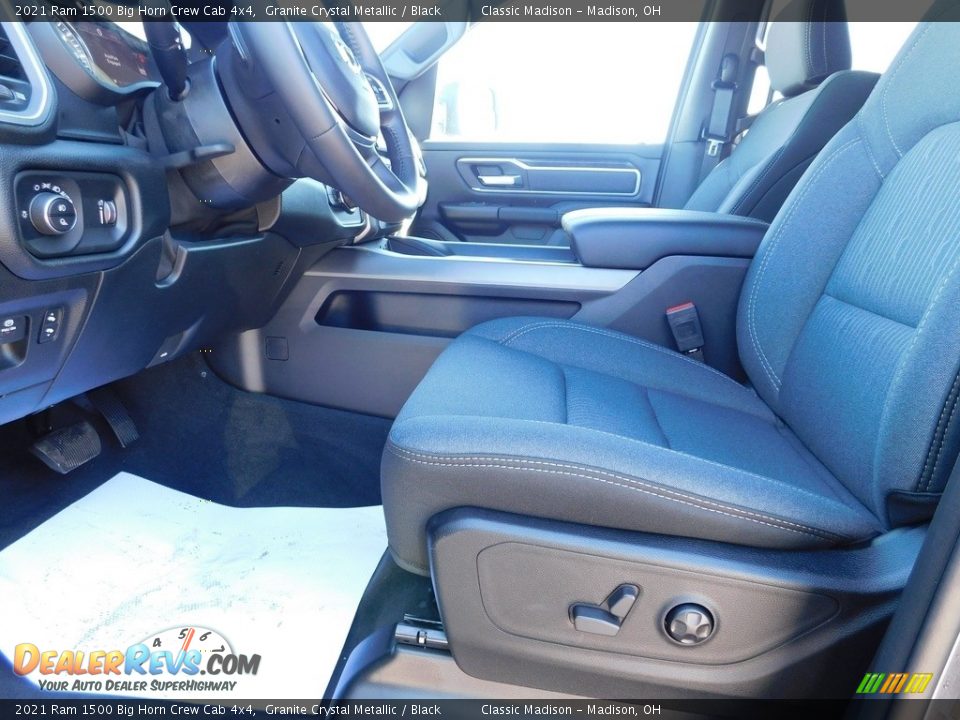 2021 Ram 1500 Big Horn Crew Cab 4x4 Granite Crystal Metallic / Black Photo #7