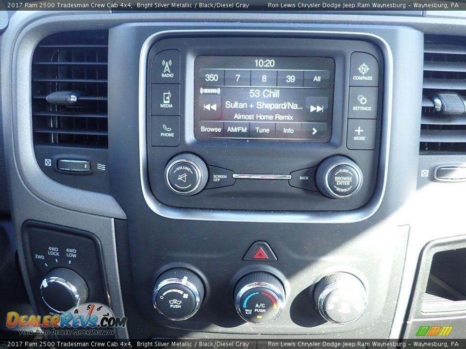 2017 Ram 2500 Tradesman Crew Cab 4x4 Bright Silver Metallic / Black/Diesel Gray Photo #16