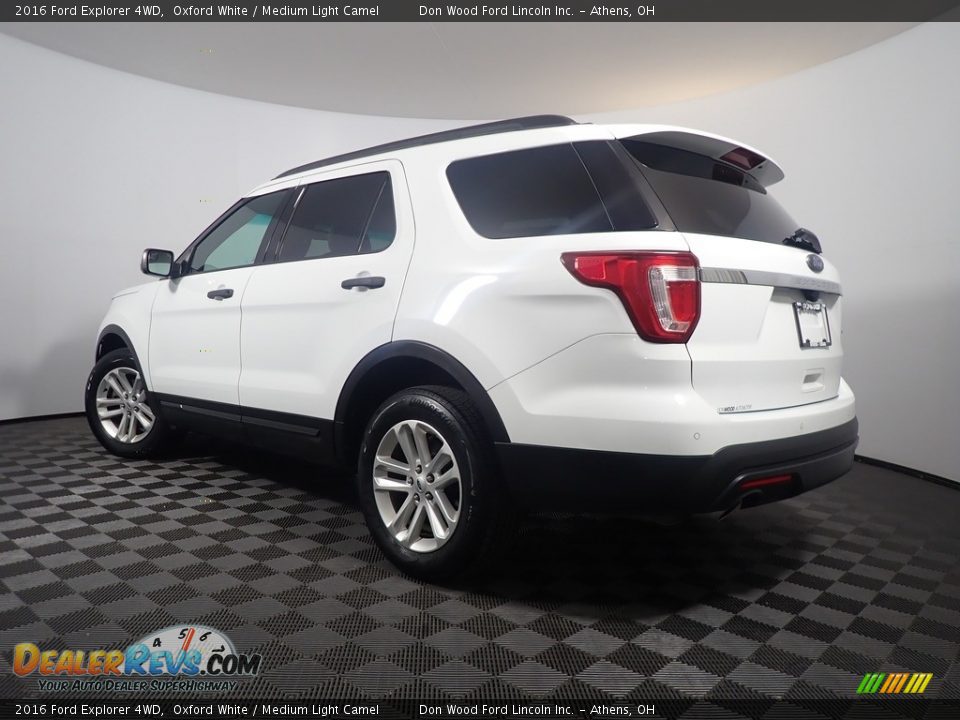2016 Ford Explorer 4WD Oxford White / Medium Light Camel Photo #11