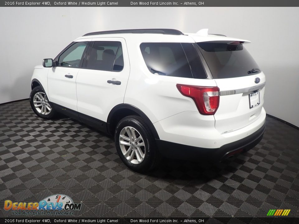 2016 Ford Explorer 4WD Oxford White / Medium Light Camel Photo #12