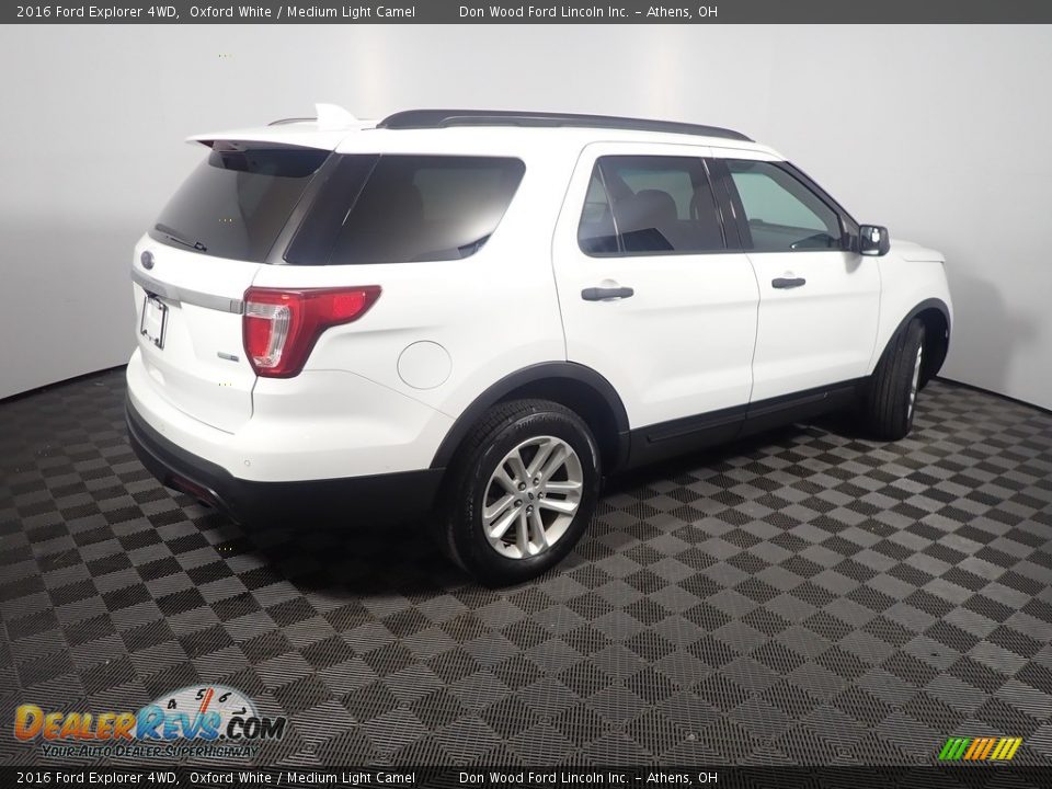 2016 Ford Explorer 4WD Oxford White / Medium Light Camel Photo #17