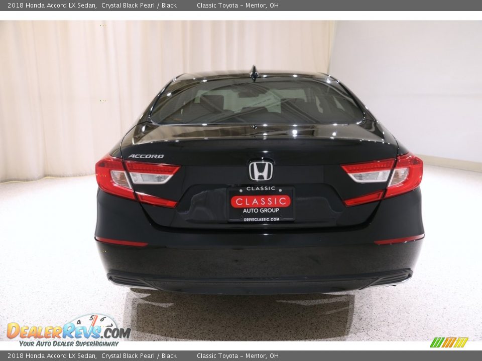 2018 Honda Accord LX Sedan Crystal Black Pearl / Black Photo #18