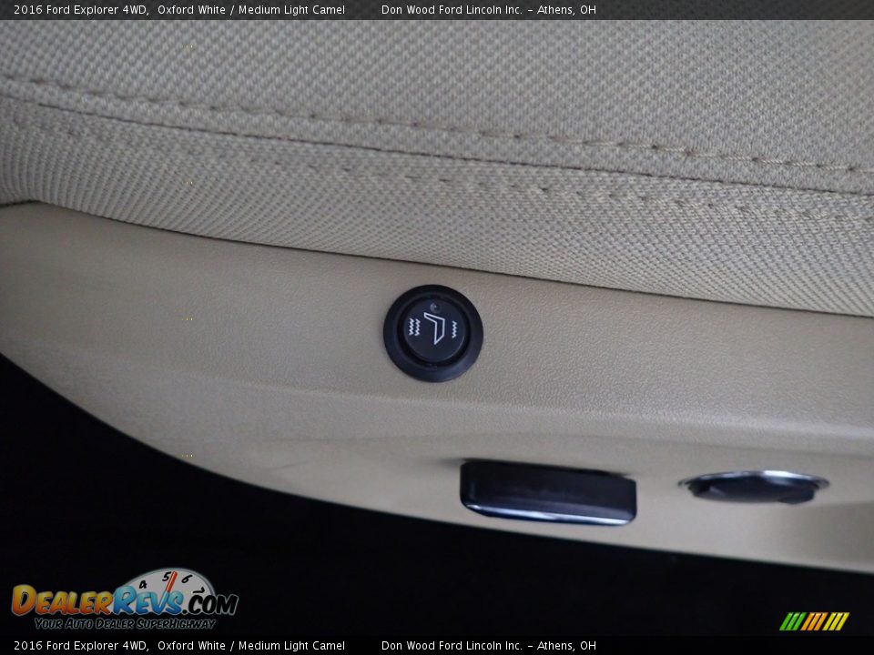 2016 Ford Explorer 4WD Oxford White / Medium Light Camel Photo #24