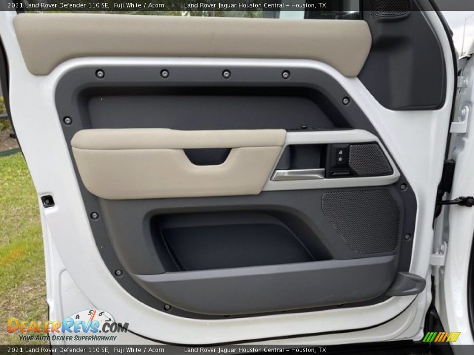 Door Panel of 2021 Land Rover Defender 110 SE Photo #13