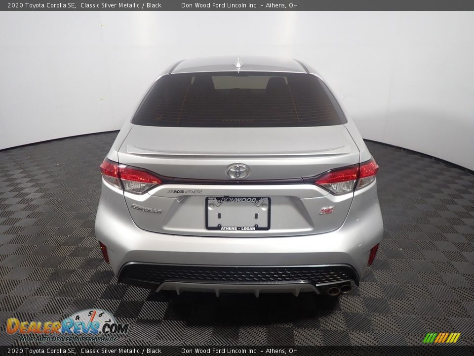 2020 Toyota Corolla SE Classic Silver Metallic / Black Photo #13