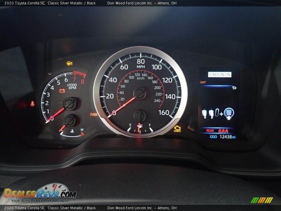 2020 Toyota Corolla SE Classic Silver Metallic / Black Photo #28