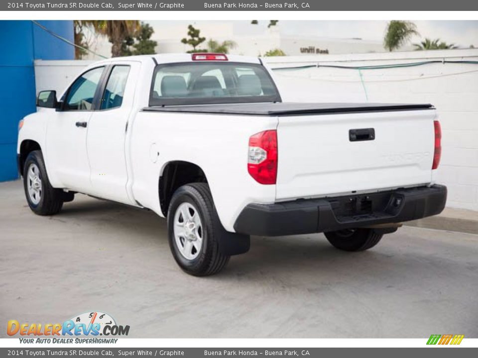 2014 Toyota Tundra SR Double Cab Super White / Graphite Photo #2